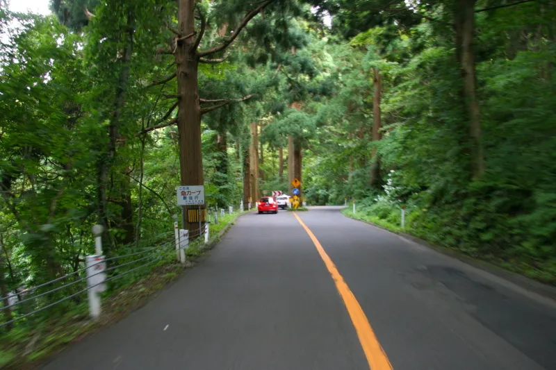 函館山の山頂まで車で手軽に上れる函館山観光道路