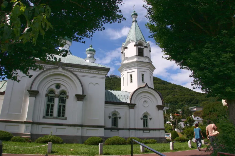 小高い場所に立つ函館ハリストス正教会