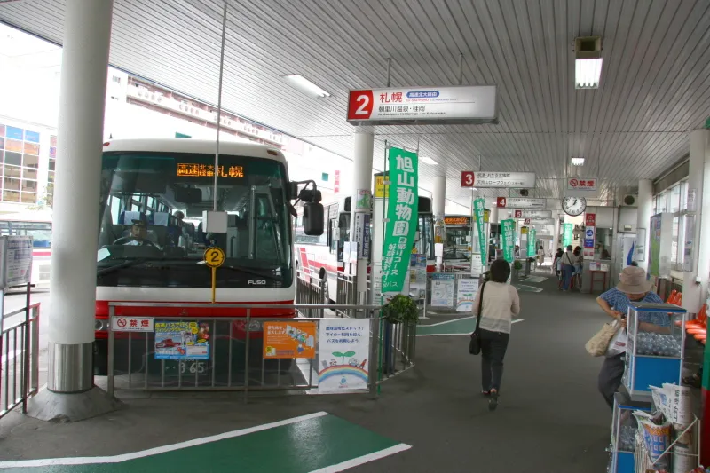 小樽水族館など各所を結ぶバス乗り場