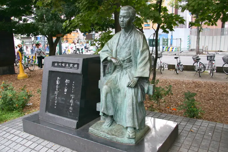 札幌に下宿していたことから建てられている石川啄木の像