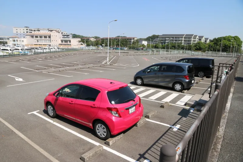 八景島の対岸に整備されている駐車場