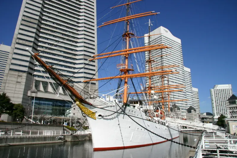 当時の姿で一般公開している帆船日本丸