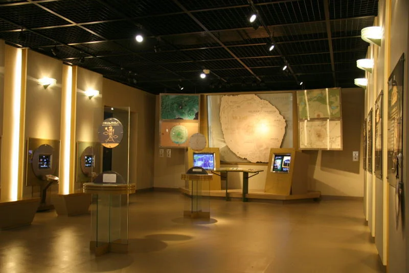 北館１階にある富士山に関する展示スペース