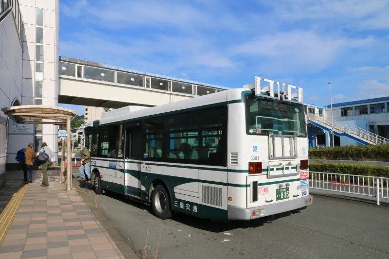 伊勢志摩の各所を結ぶ三重交通のバス乗り場