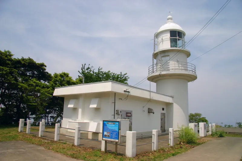 １９８５年に建て替えが行われ現在は二代目となる灯台