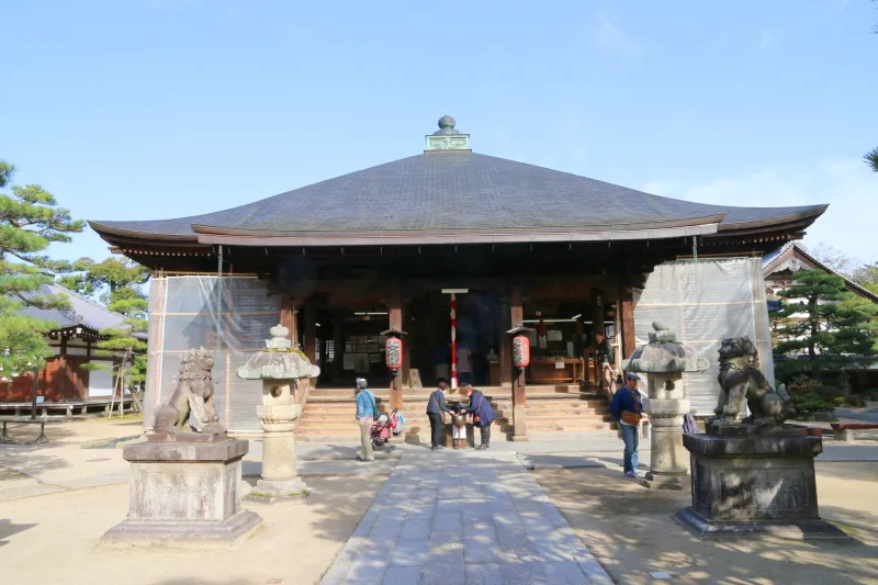 日本三大文殊の一つ、文殊菩薩像を安置する文殊堂