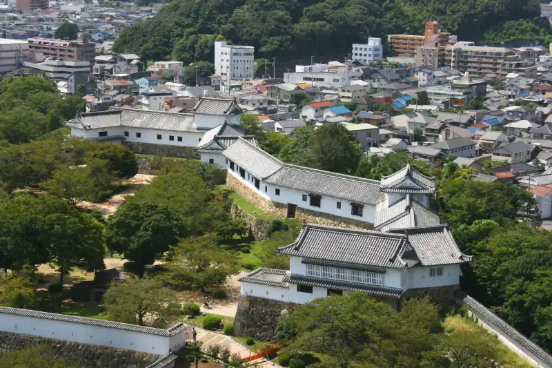 建物の長さが１００ｍもある西の丸長局（百間廊下）