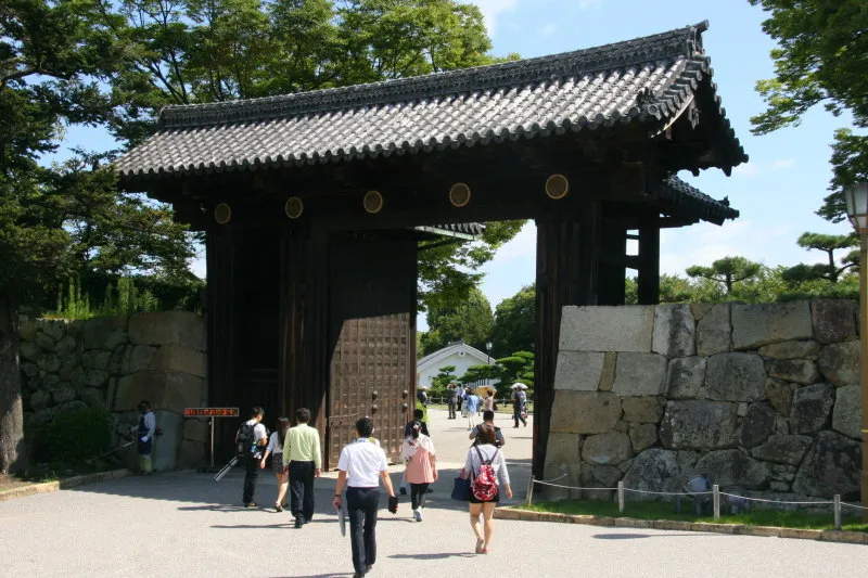 姫路城の入口となっている大手門（桜門）