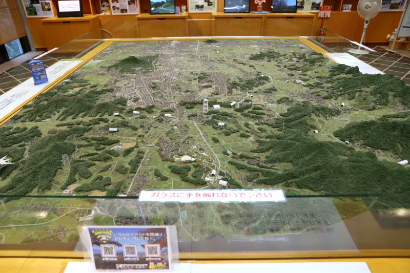 明日香村を分かりやすく紹介するジオラマ型の地図