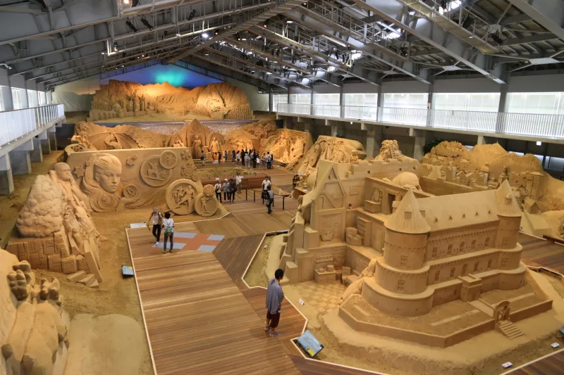 世界初となる砂像彫刻をテーマに様々な展示を行う美術館