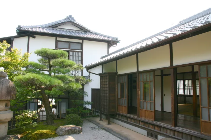 １９０７年に東京の品川に建てた邸宅を移築して一般公開 