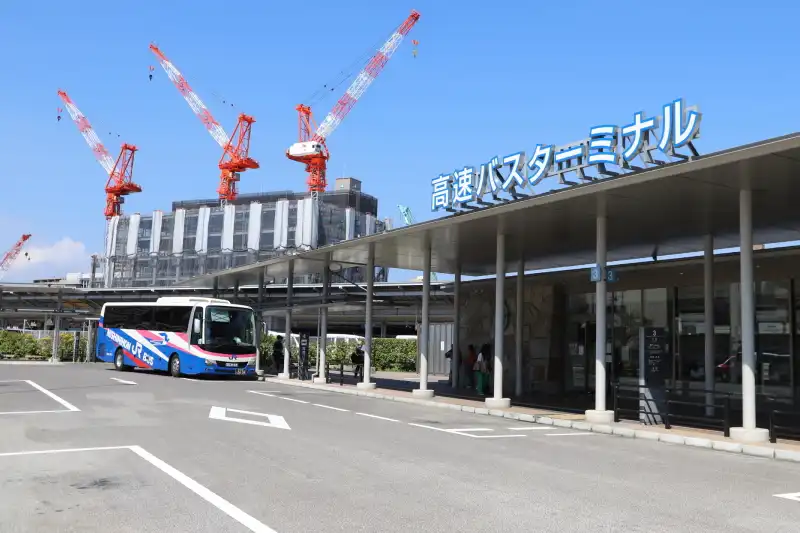 高松駅高速バスターミナル