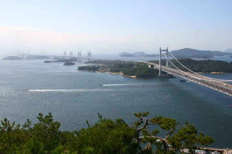瀬戸内海と瀬戸大橋が眺められる絶景スポット 