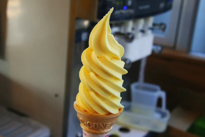 桜島特産品「小みかん」を使用したソフトクリーム