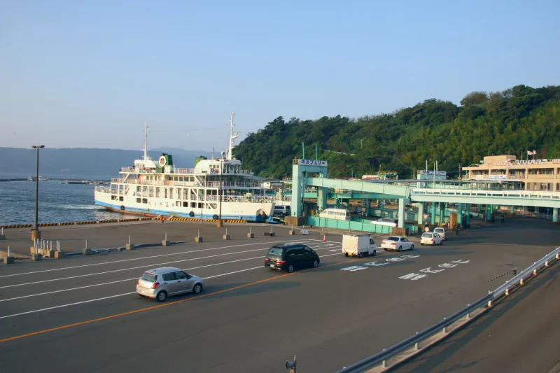 鹿児島市内へ楽々アクセスできる桜島港フェリーターミナル