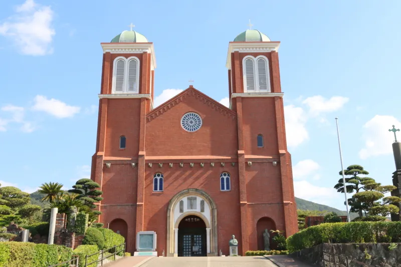 長崎市の観光名所になっている浦上天主堂 