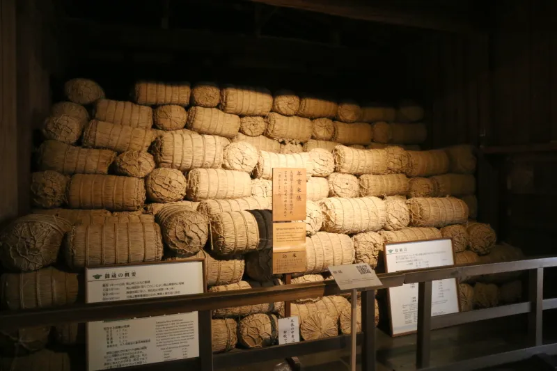 年貢米を収納していた国内最古で最大規模を誇る米蔵