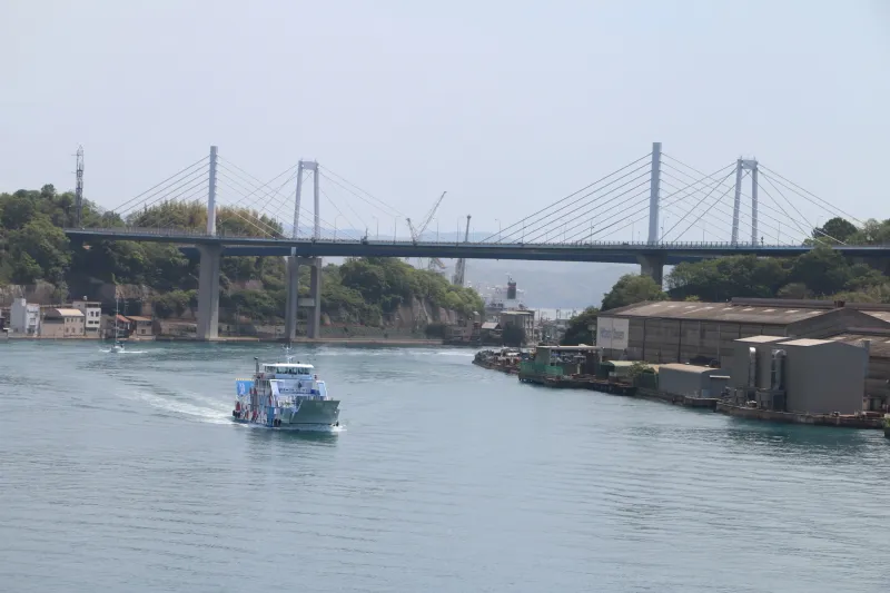 尾道大橋と新尾道大橋の２つが架かる東方向の景色