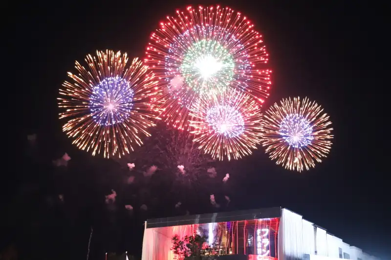 万博のEXPO Thanks 花火